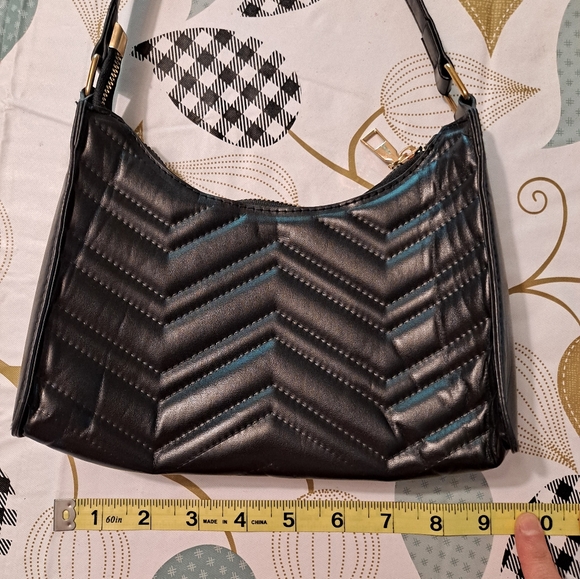 Y2K Black Chevron Print Faux Leather Handbag Purse - Picture 8 of 10
